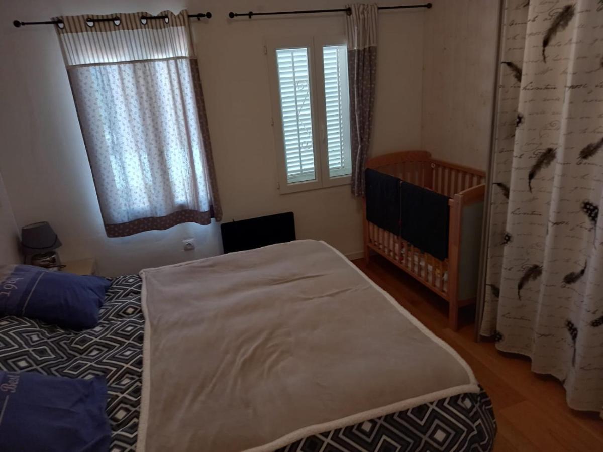 Monleon Villa A 10 Minutos De La Playa 2 Parking Gratuito Roses Esterno foto